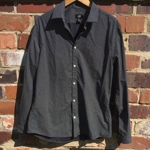 H&M Button-up Dress Shirt.